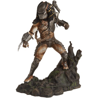 Статуетка Diamond Select Movies: The Predator - Predator